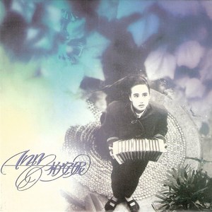 二次元泳装大雷的动漫
