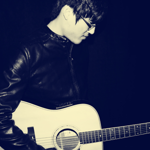 二次元泳装大雷的动漫
